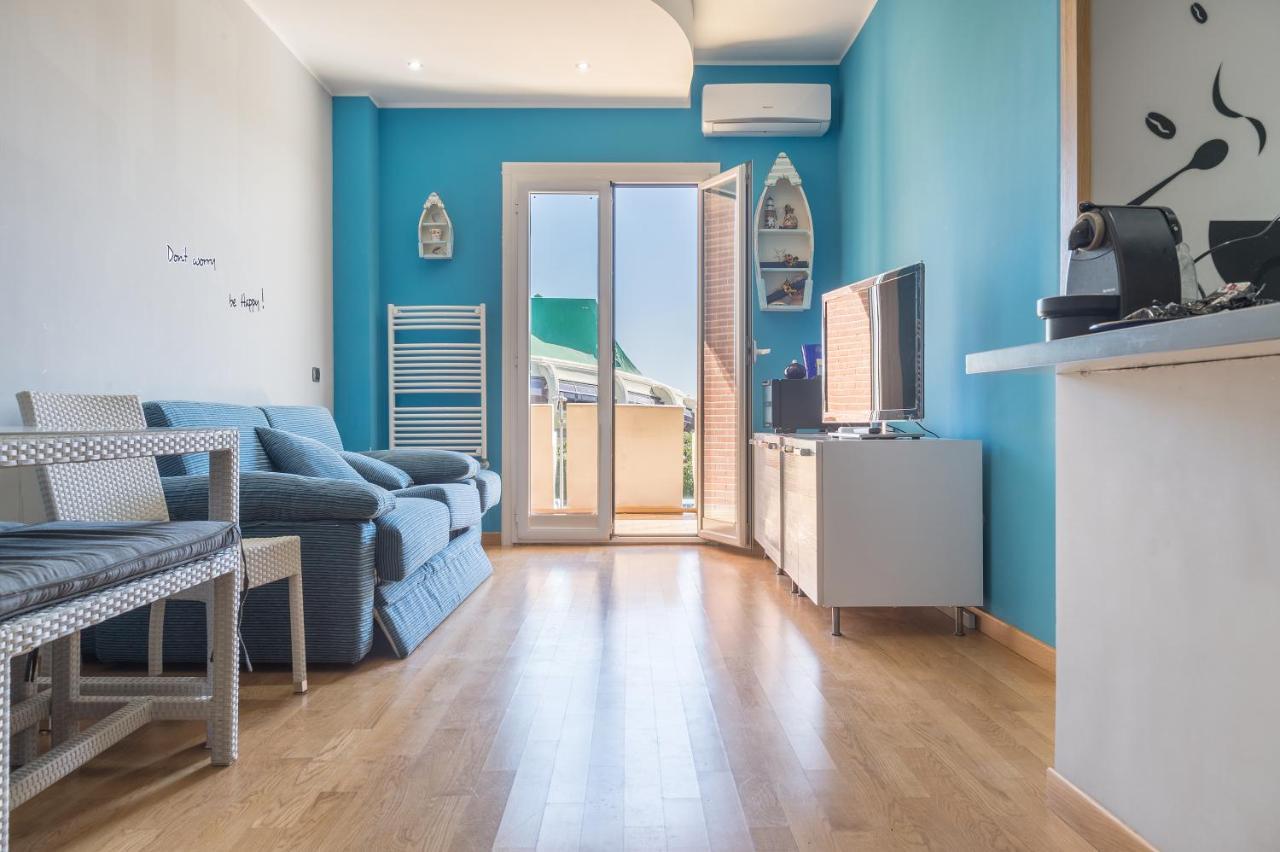 Ostia Holiday Palafjilkam Екстер'єр фото